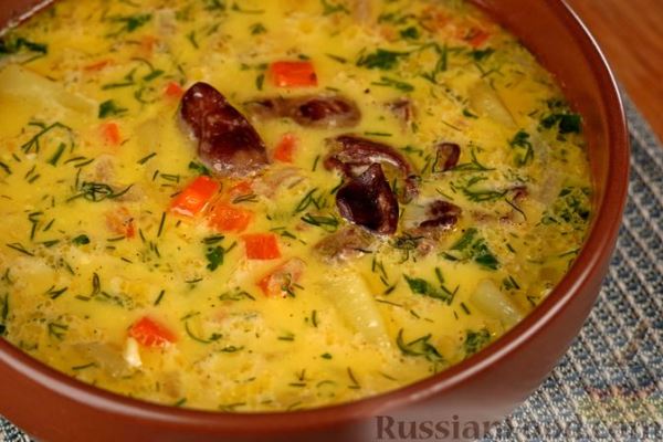 Суп с плавленым сыром и сердечками